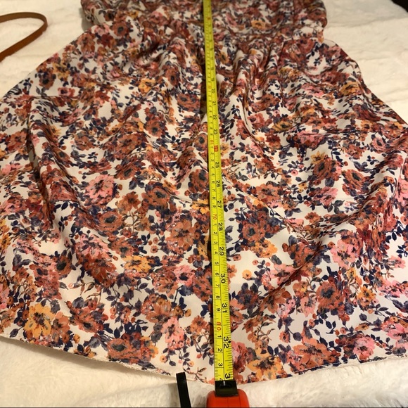 Floral Colorful Summer Mini Dress with belt - Picture 9 of 16